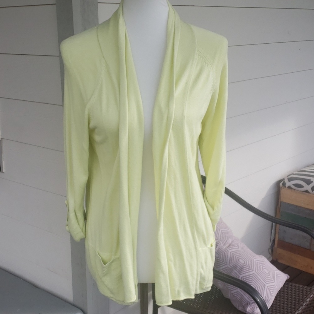 Chico cellery colored Cardigan
